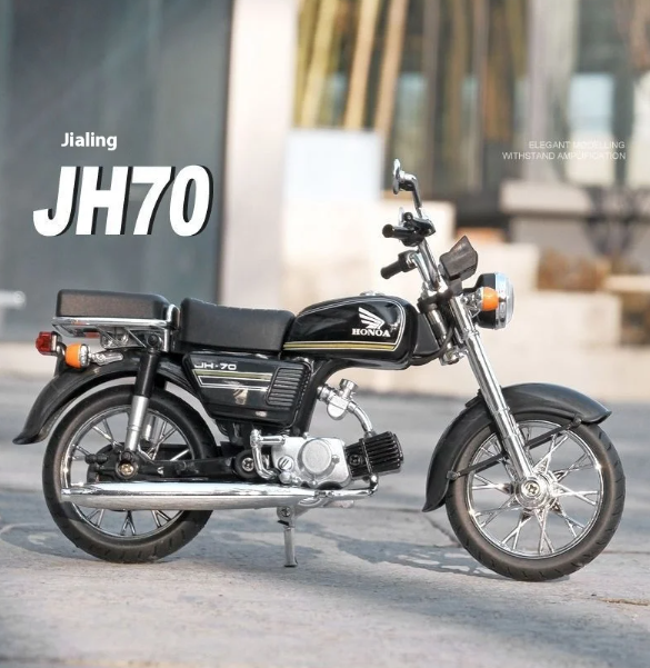 Die-Cast Honda 70cc Replica Motorcycle – 1:10 Scale Model