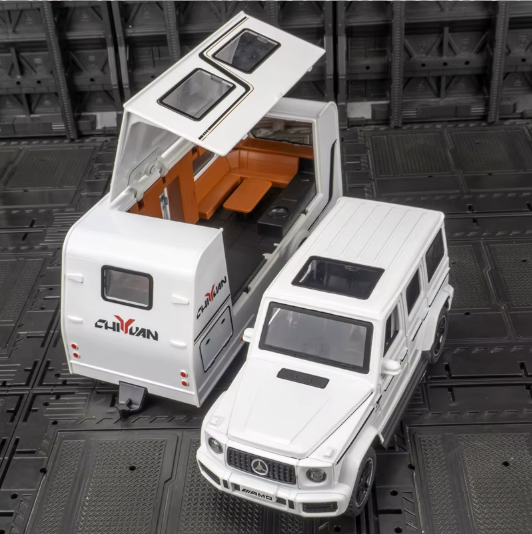 1:32 Diecast G-Wagon AMG, Jeep & LC 300 with Caravan – Collector’s Edition