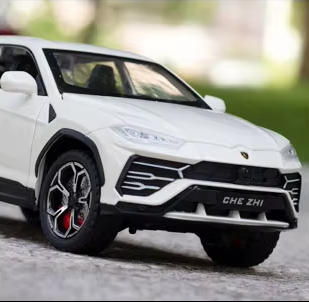 π Diecast 1:24 Scale Lamborghini Urus β Luxury Meets Performance
