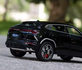 π Diecast 1:24 Scale Lamborghini Urus β Luxury Meets Performance