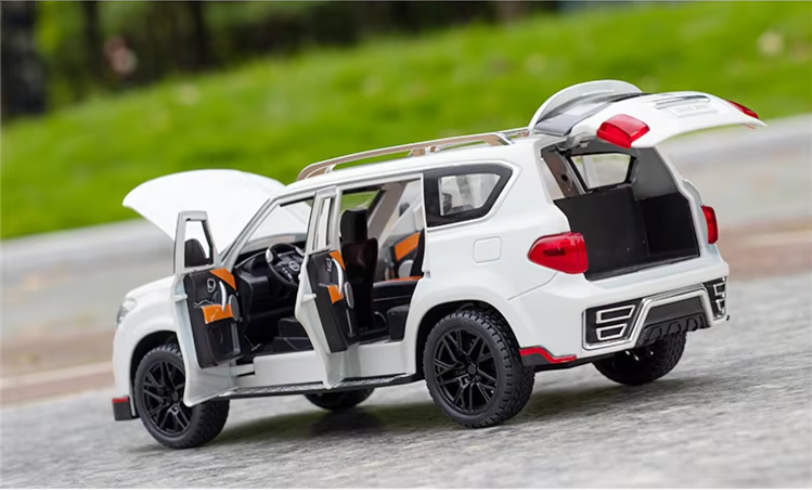 π Diecast 1:24 Scale Nissan Patrol β Premium Collectible Model