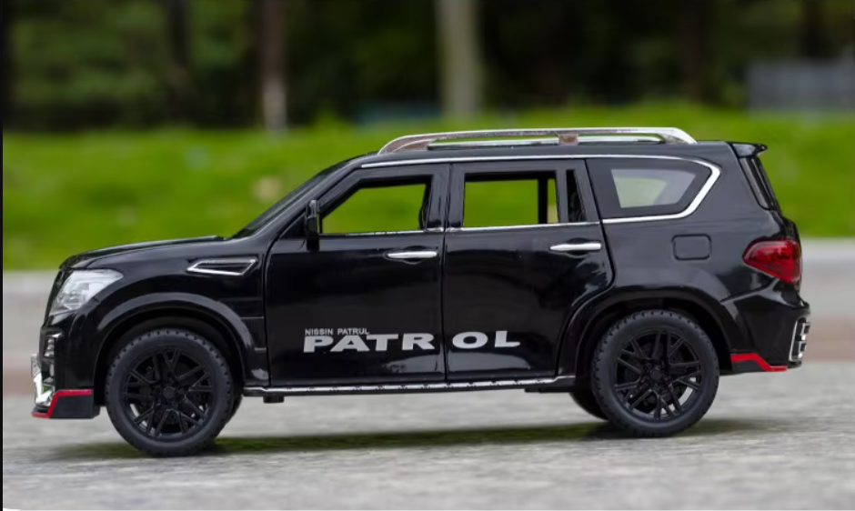 π Diecast 1:24 Scale Nissan Patrol β Premium Collectible Model