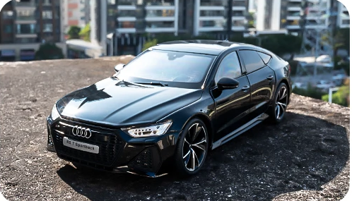 🚘 1:18 Scale Audi RS7 Die-Cast Model Car with Remote Control Lights & Sound
