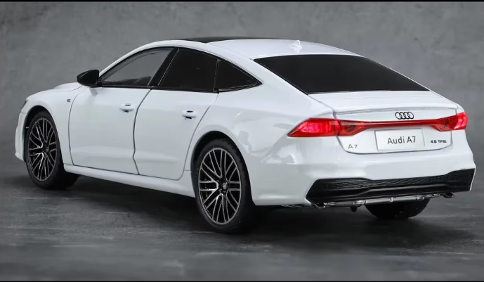 1:24 Diecast Audi A7 Model Car